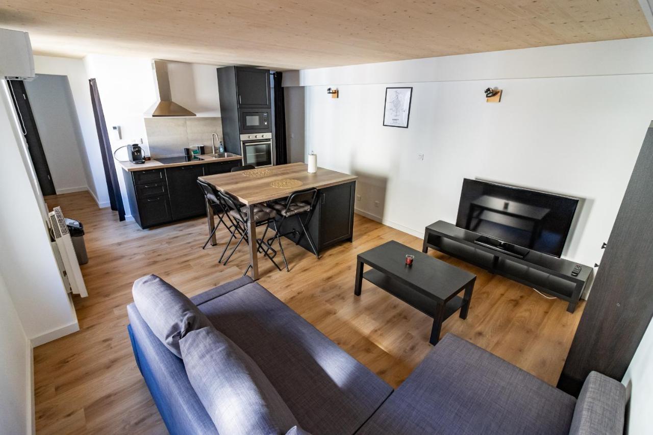 Magnifique Duplex Climatise De 40m² *